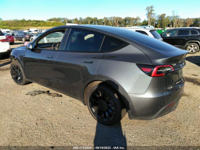 7SAYGAEE8NF536408 Tesla Model Y Long Range