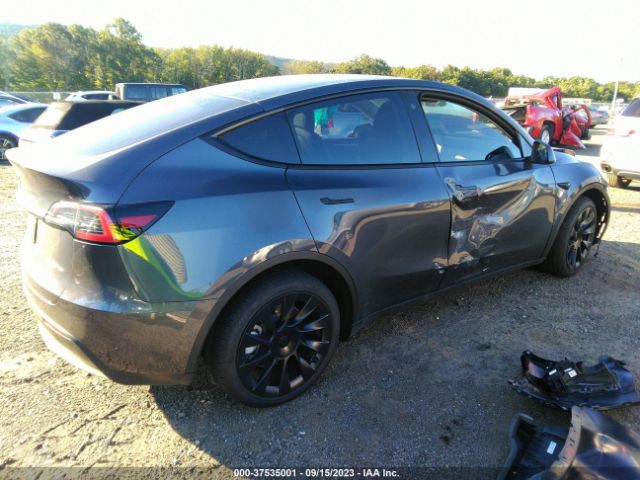 7SAYGAEE8NF536408 Tesla Model Y Long Range