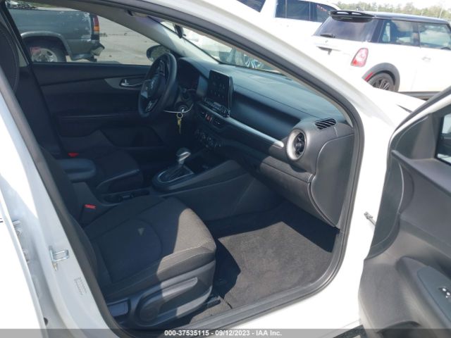 3KPF24AD6ME295129 KIA Forte Lxs