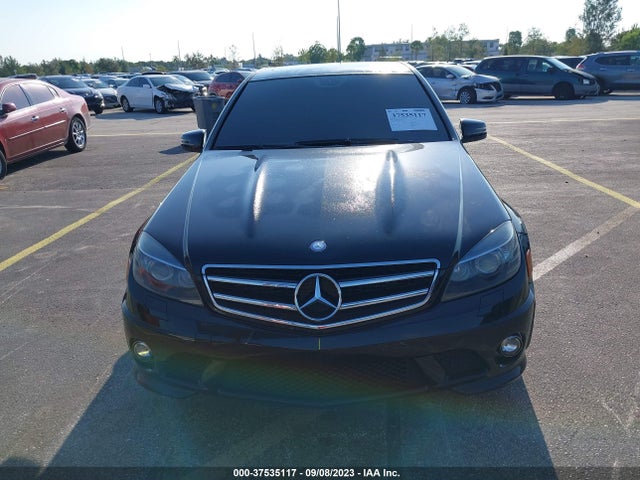 2011 MERCEDES-BENZ C-CLASS C 63 AMG VIN: WDDGF7HB7BF569543