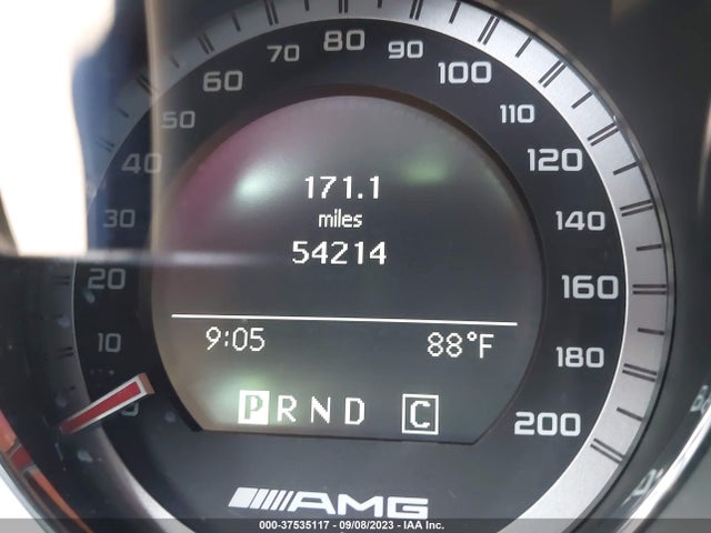 2011 MERCEDES-BENZ C-CLASS C 63 AMG VIN: WDDGF7HB7BF569543
