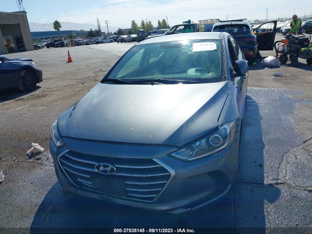 Hyundai ELANTRA SE 2018 5NPD74LF6JH289684 Image 11