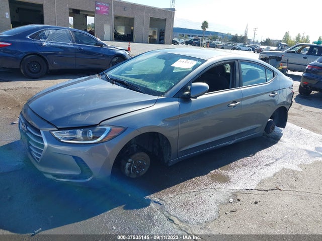 Hyundai ELANTRA SE 2018 5NPD74LF6JH289684 Image 2