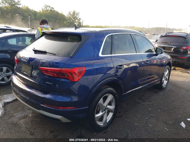 WA1AUCF30M1129748 Audi Q3 PREMIUM