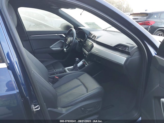 WA1AUCF30M1129748 Audi Q3 PREMIUM