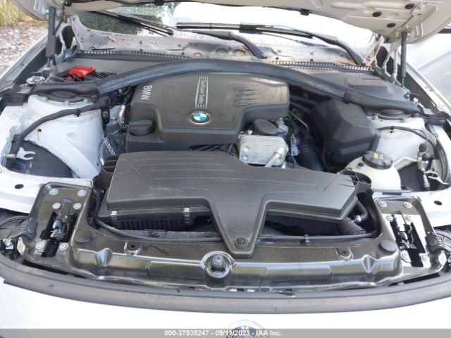 WBA3C3C56FK202302 BMW 3 Series 320i Xdrive