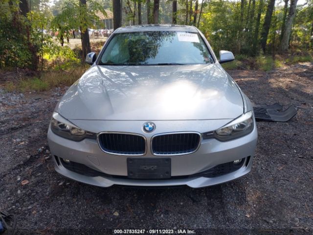 WBA3C3C56FK202302 BMW 3 Series 320i Xdrive