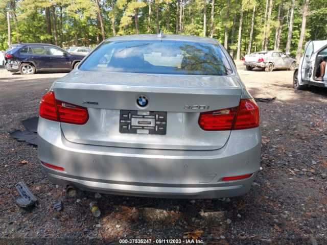 WBA3C3C56FK202302 BMW 3 Series 320i Xdrive