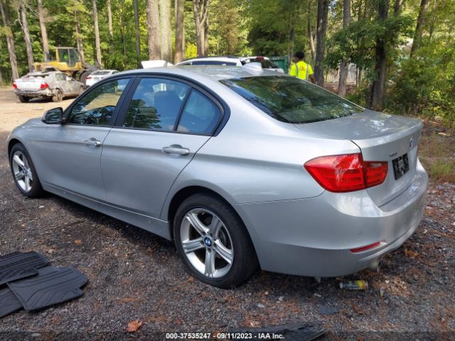 WBA3C3C56FK202302 BMW 3 Series 320i Xdrive