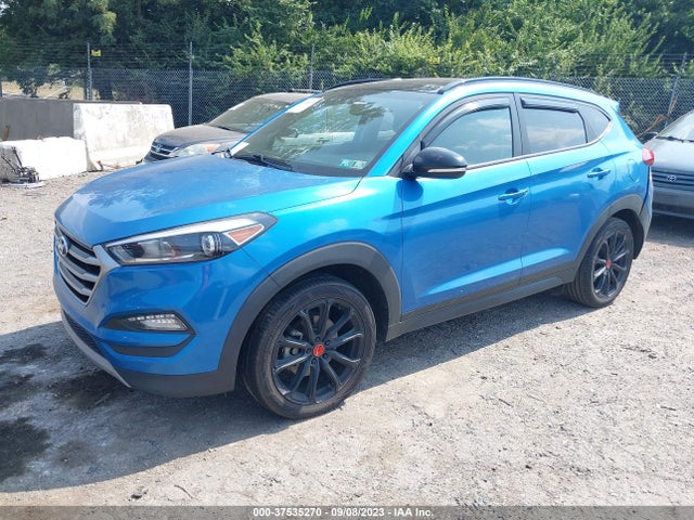Hyundai Tucson Night 2017 KM8J3CA24HU461554 Image 2