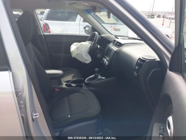 KNDJP3A59F7783914 KIA SOUL +