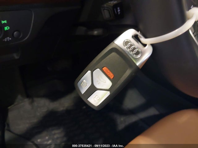 WA1GAAFY9N2085747 Audi Q5 S Line Premium