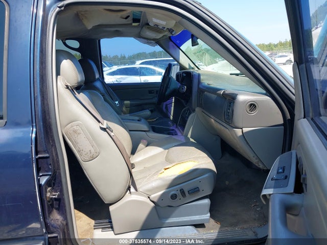 2004 GMC YUKON SLT VIN: 1GKEC13Z44R130558