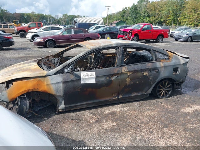 Hyundai SONATA SE 2018 5NPE24AFXJH706987 Image 2