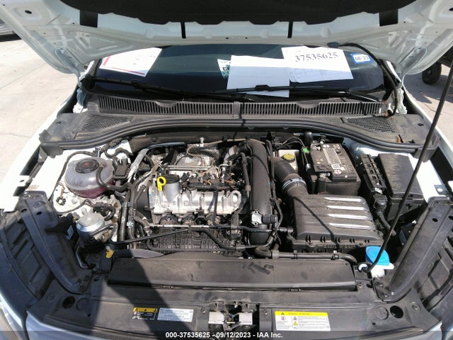 3VWN57BUXMM066412 Volkswagen Jetta S/r-line