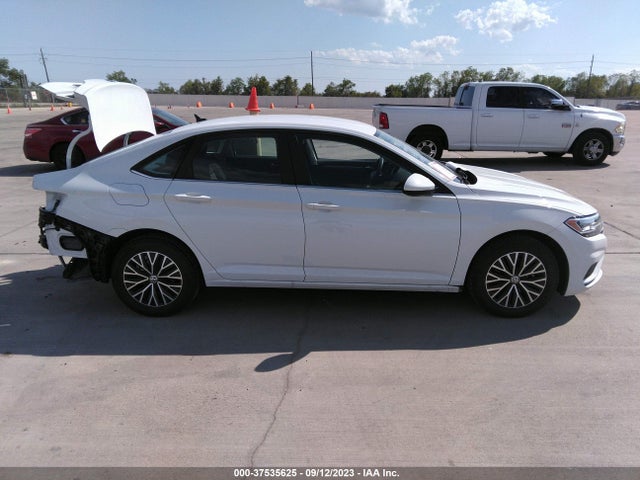 3VWN57BUXMM066412 Volkswagen Jetta S/r-line