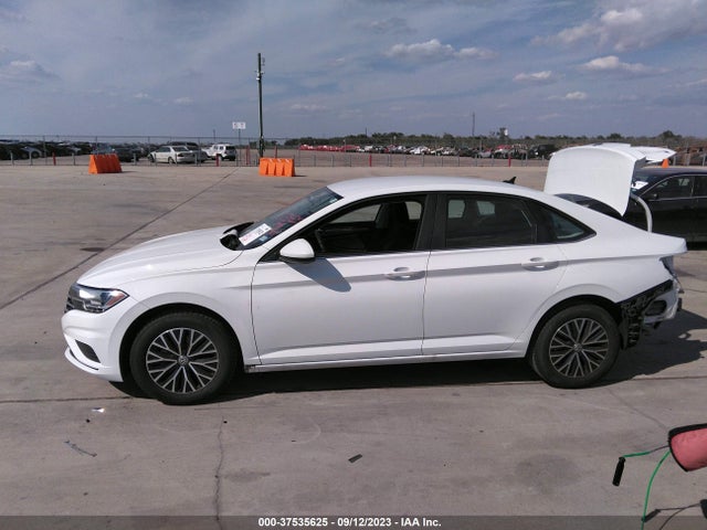 3VWN57BUXMM066412 Volkswagen Jetta S/r-line