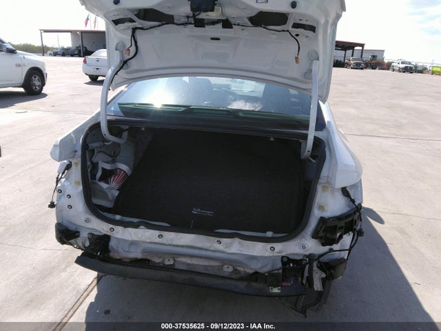 3VWN57BUXMM066412 Volkswagen Jetta S/r-line