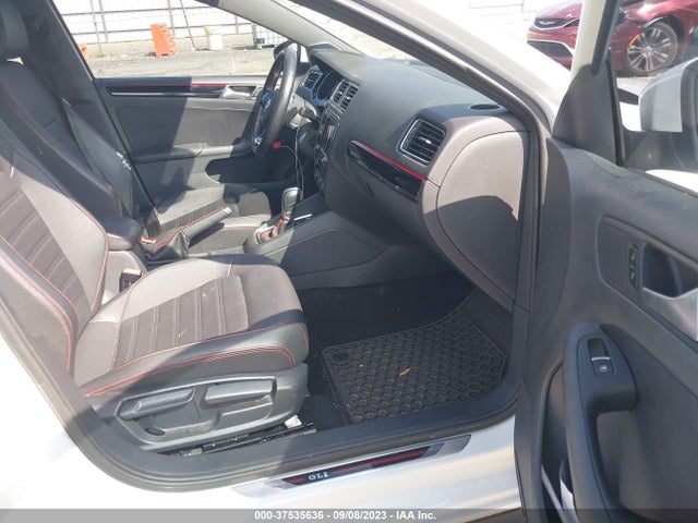 3VW4T7AJ9HM345655 Volkswagen JETTA GLI
