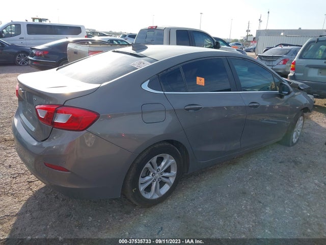 Chevrolet CRUZE LT 2019 1G1BE5SM6K7130214 Image 4
