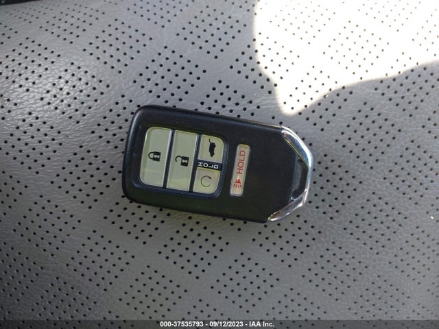 Honda Passport Elite 2019 5FNYF8H0XKB017073 Image 11