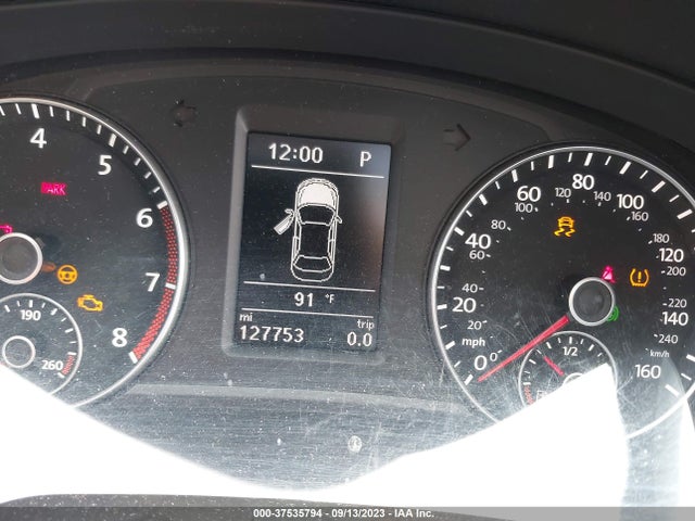 1VWBT7A31EC082289 Volkswagen Passat Se W/sunroof