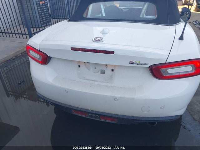 Fiat 124 Spider Lusso 2020 JC1NFAEK9L0144328 Image 17