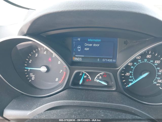 1FMCU0GX7FUA22613 Ford ESCAPE SE