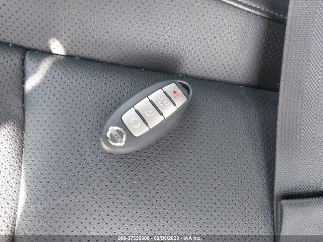 JN1BJ1CV3MW315772 Nissan Rogue Sport Sl
