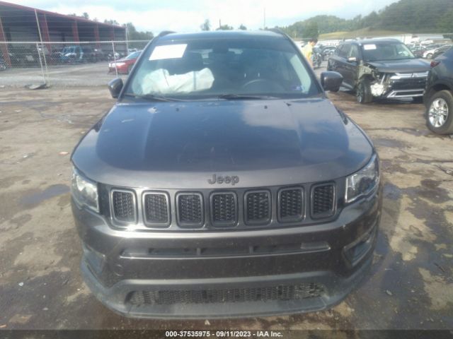 3C4NJDBB0JT328385 Jeep Compass Latitude 4x4