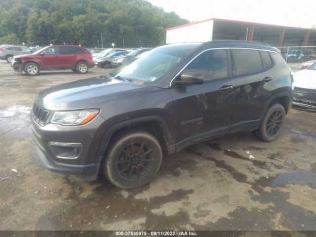 3C4NJDBB0JT328385 Jeep Compass Latitude 4x4