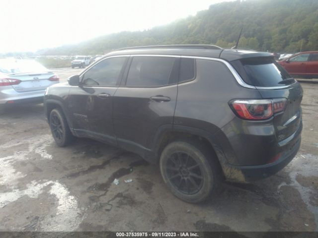 3C4NJDBB0JT328385 Jeep Compass Latitude 4x4