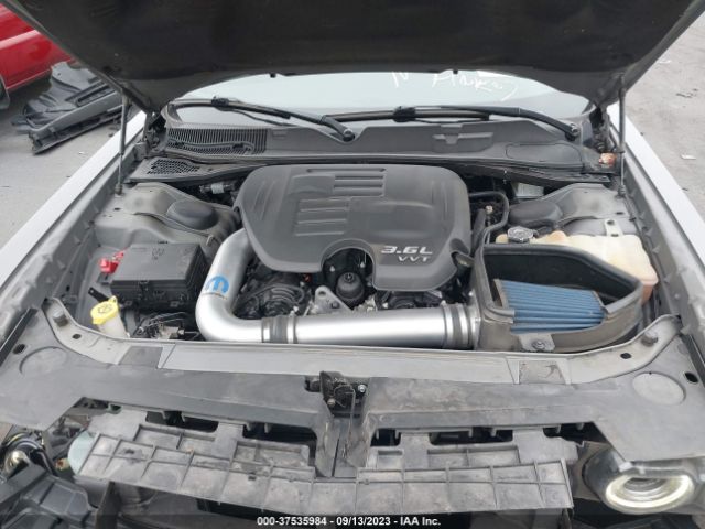 2C3CDZAG4JH118460 Dodge Challenger Sxt