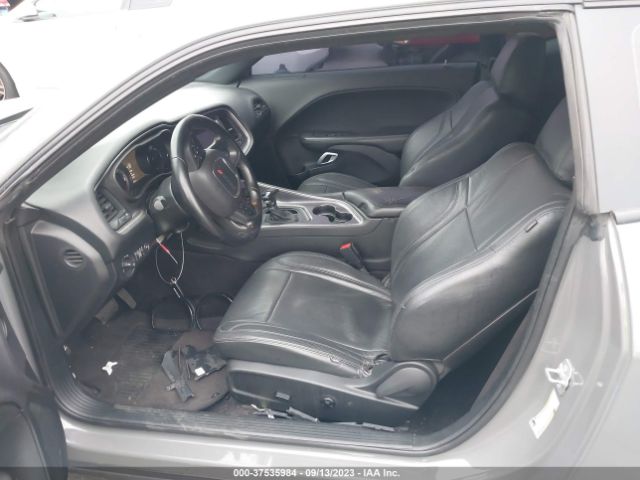 2C3CDZAG4JH118460 Dodge Challenger Sxt