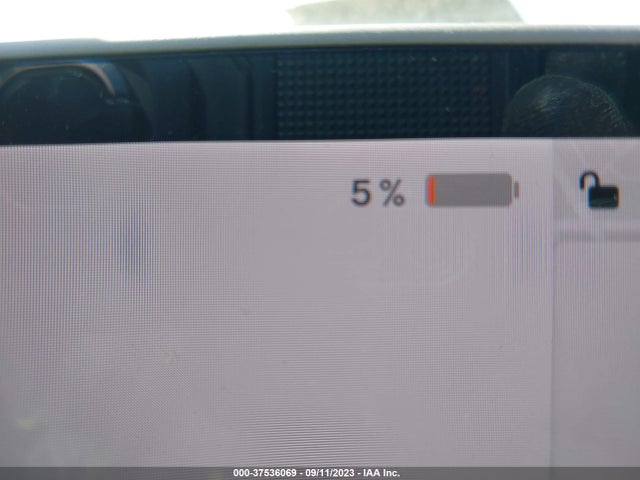 Tesla Model 3 Long Range 2020 5YJ3E1EB6LF599880 Image 9