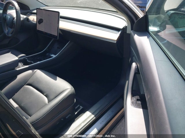 Tesla Model 3 Long Range 2020 5YJ3E1EB6LF599880 Image 13