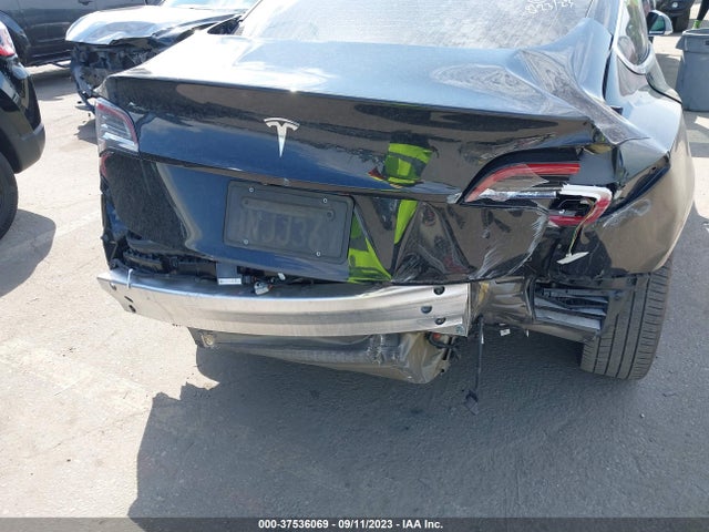 Tesla Model 3 Long Range 2020 5YJ3E1EB6LF599880 Image 14