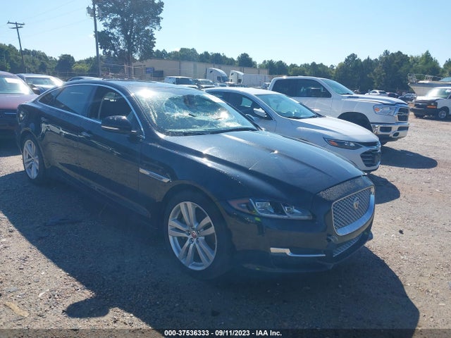 2016 JAGUAR XJ SAJWJ2GD3G8W02254 Photo 0