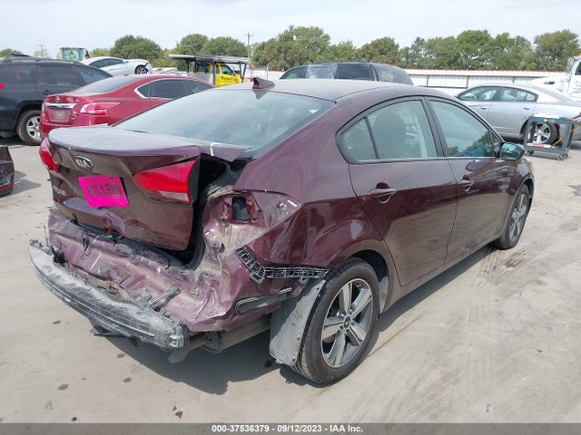 2018 KIA FORTE LX VIN: 3KPFL4A76JE167900