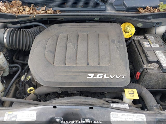 2C4RC1GG8FR742586 Chrysler Town & Country Limited Platinum