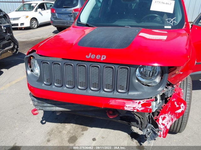 ZACCJBCT2FPC15166 Jeep Renegade Trailhawk
