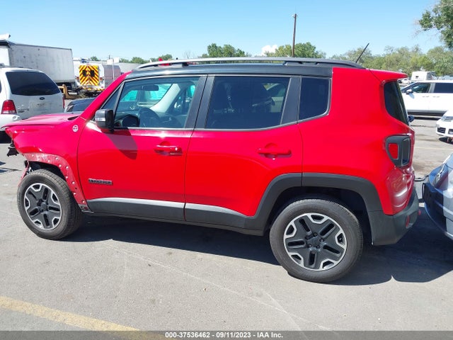 ZACCJBCT2FPC15166 Jeep Renegade Trailhawk