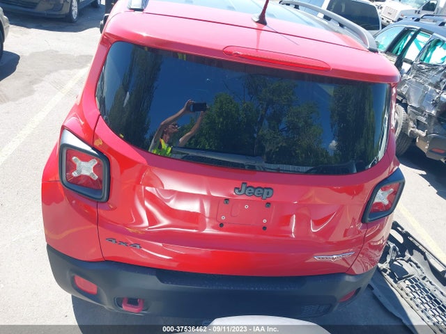 ZACCJBCT2FPC15166 Jeep Renegade Trailhawk