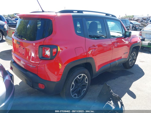 ZACCJBCT2FPC15166 Jeep Renegade Trailhawk