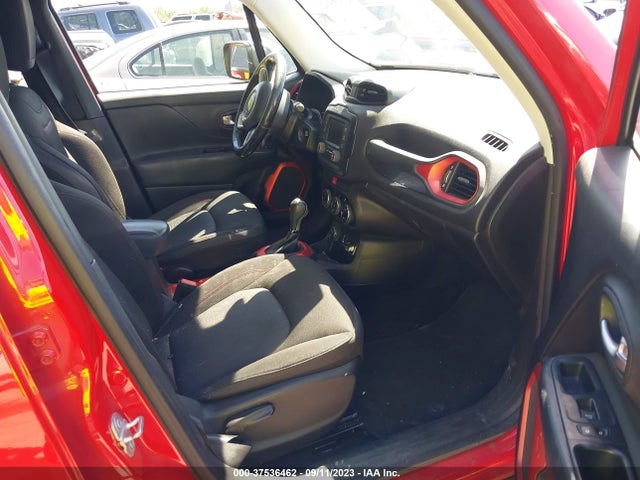 ZACCJBCT2FPC15166 Jeep Renegade Trailhawk