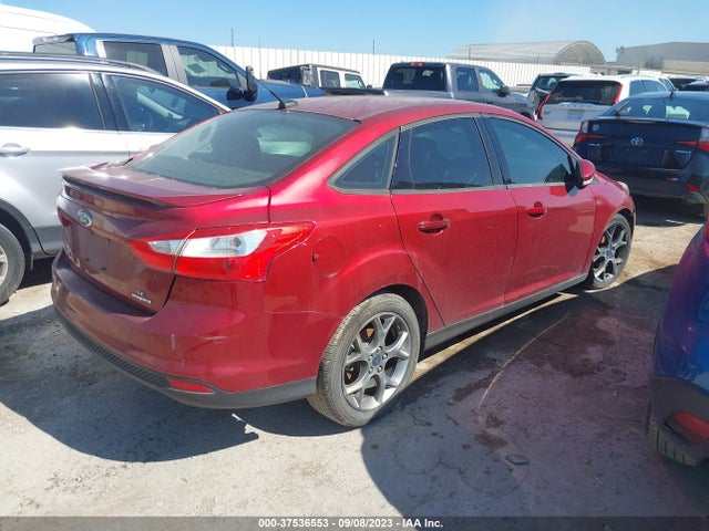 Ford FOCUS SE 2014 1FADP3F20EL354815 Image 4