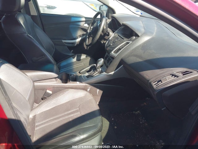 Ford FOCUS SE 2014 1FADP3F20EL354815 Image 5