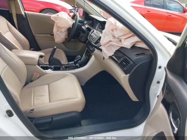 1HGCR2F39HA264275 Honda Accord Sedan Lx