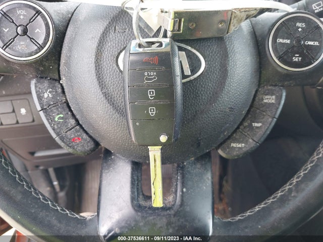 KIA SOUL + 2018 KNDJP3A50J7518937 Image 11