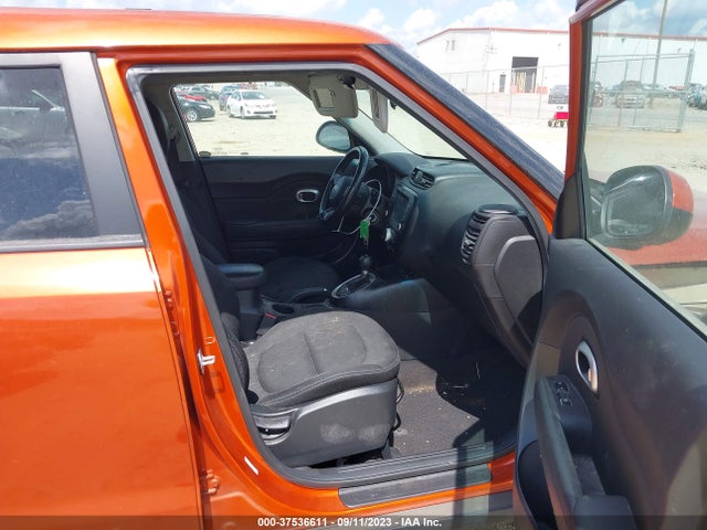 KIA SOUL + 2018 KNDJP3A50J7518937 Image 5